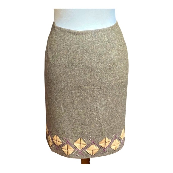NWOT Ann Taylor LOFT Wool Skirt - Picture 1 of 7